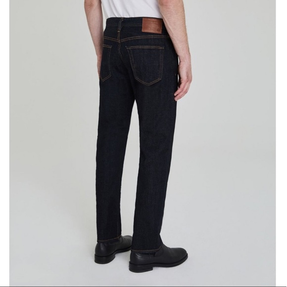NWOT AG The Graduate Tailored Leg Jean